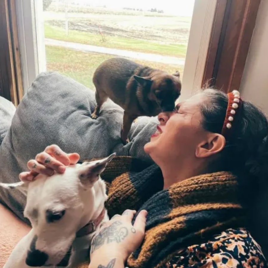 Danielle Colby At Home [Danielle Colby | Instagram]
