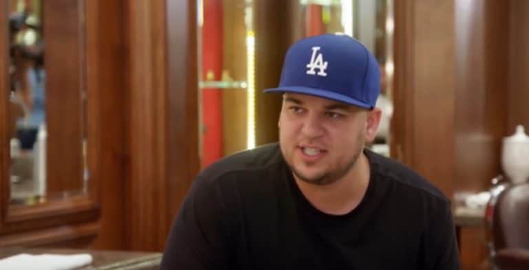 Family Recluse Rob Kardashian Surfaces For Something Special