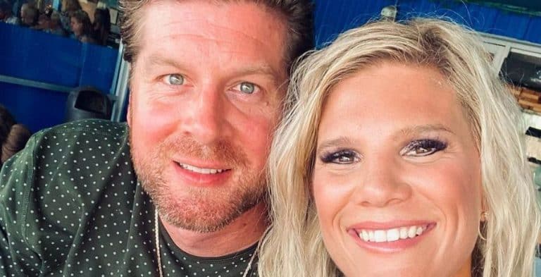 Uncle Dale Mills Celebrates His Beautiful Wife’s Huge Milestone