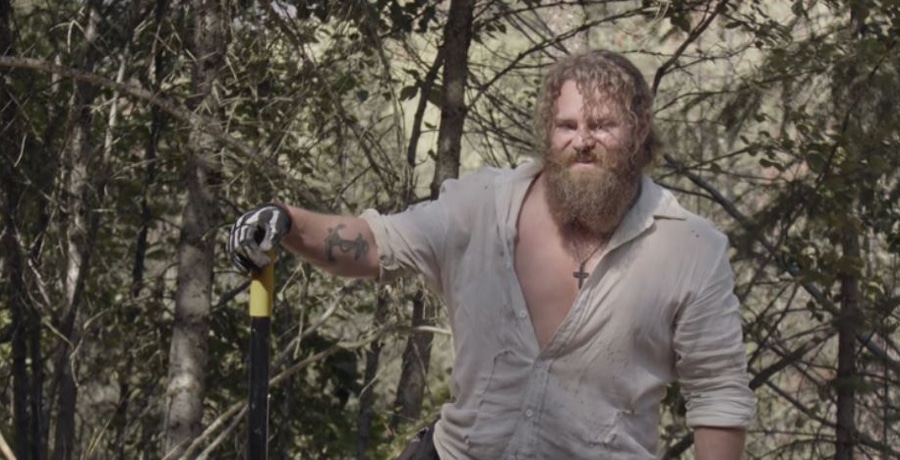 Gabe Brown on Alaskan Bush People - episode screencap