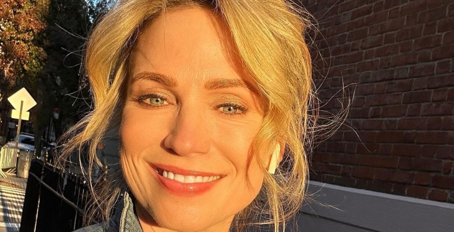 Amy Robach Sunlit Selfie [Amy Robach | Instagram]