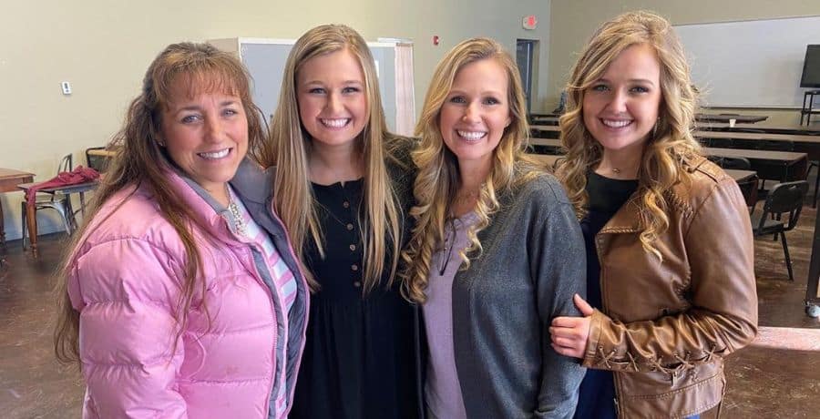 Christina Caldwell - Kendra Duggar - Instagram