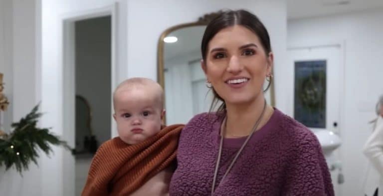 Carlin Bates’ Baby Zade Practices For Christmas In Precious Video