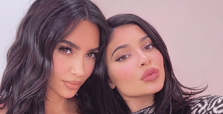 Kim Kardashian & Kylie Jenner