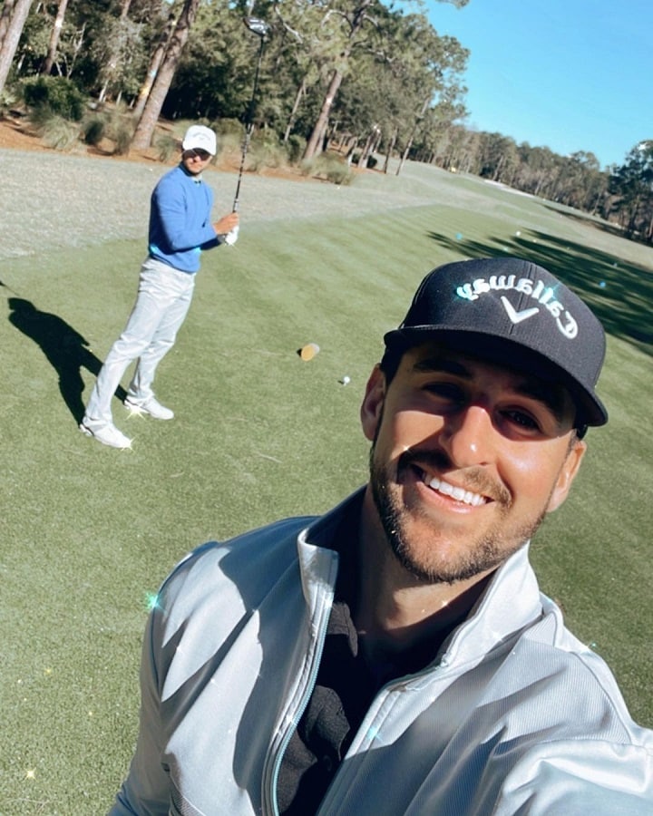 Nic Kerdiles Golfing With Friend [Nic Kerdiles | Instagram]