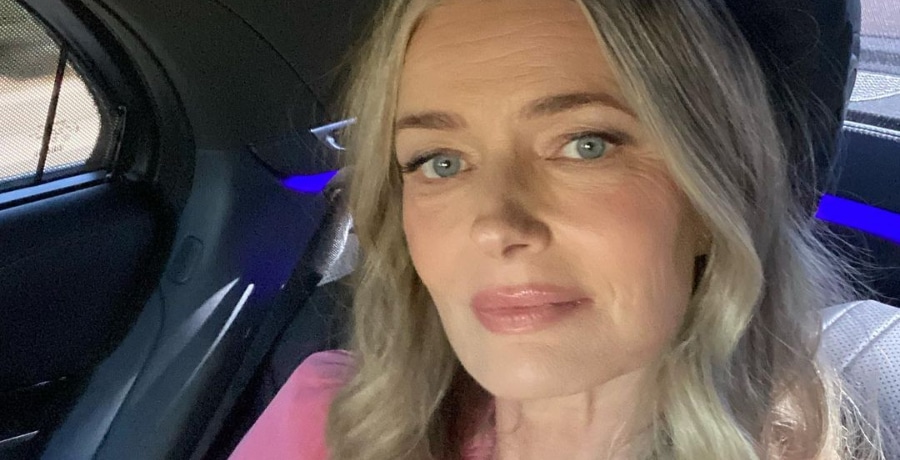 Paulina Porizkova Car Selfie [Paulina Porizkova | Instagram]