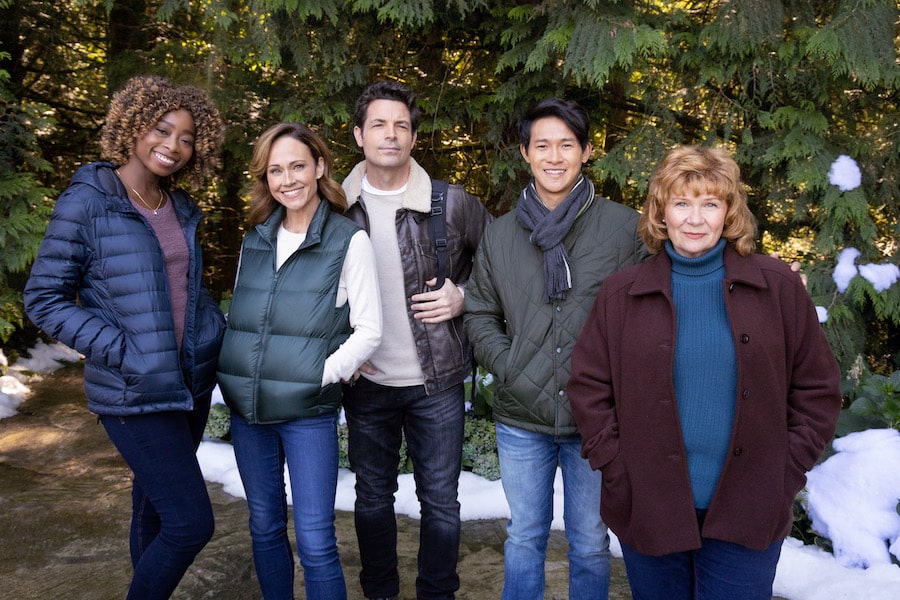 Photo: Princess Davis, Nikki DeLoach, Brennan Elliott, Cardi Wong, Beverley Elliott Credit: ©2022 Hallmark Media/Photographer: Allister Foster