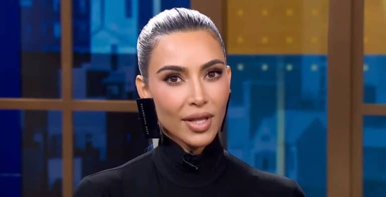Kim Kardashian Gets Festive In Xmas Pajamas With Her ‘Full House’
