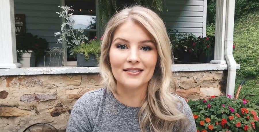 Erin Bates Youtube - Bringing Up Bates