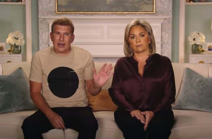 Julie and Todd Chrisley on 'Chrisley Knows Best' - YouTube