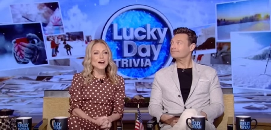 Kelly Ripa & Ryan Seacrest [YouTube]