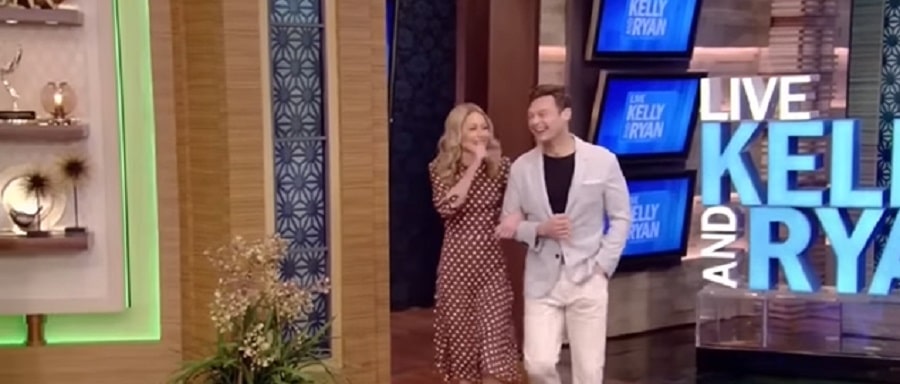 Kelly Ripa & Ryan Seacrest [YouTube]