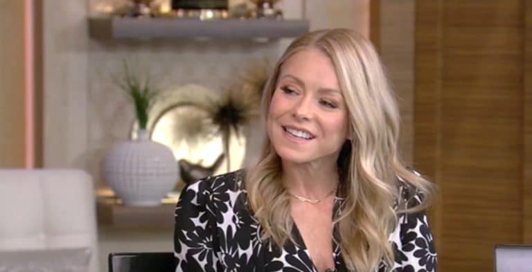 Kelly Ripa Returns To ‘LIVE!,’ Fans Say Stay Home