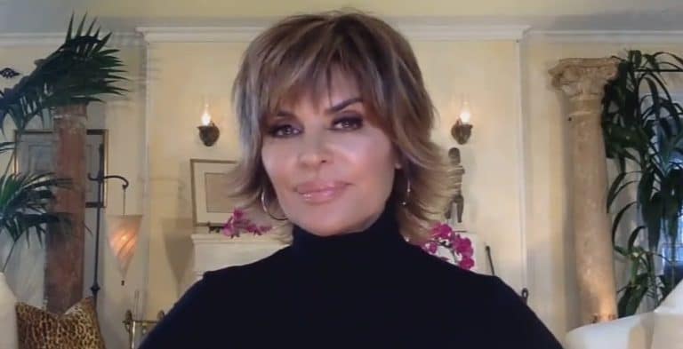 Lisa Rinna [Live With Kelly & Ryan | YouTube]