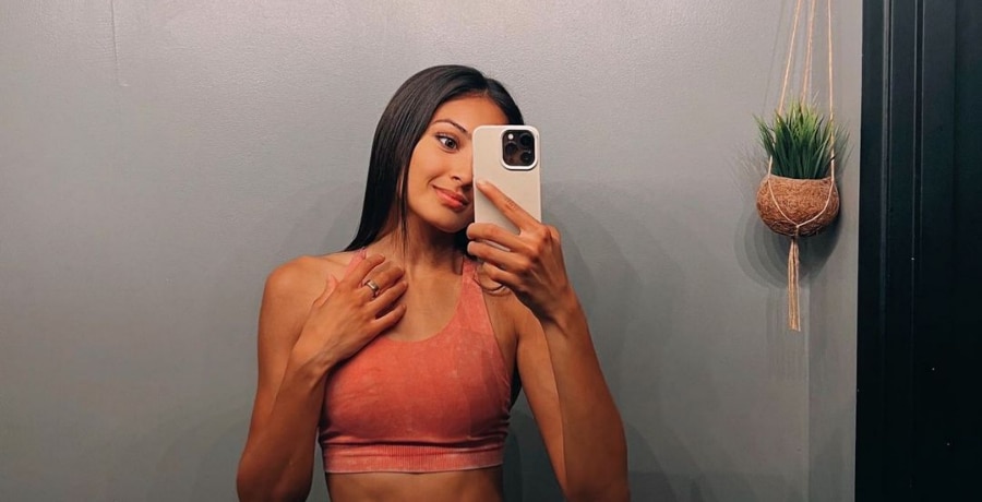 Priya Golpadas Workout Selfie [Priya Gopaladas | Instagram]
