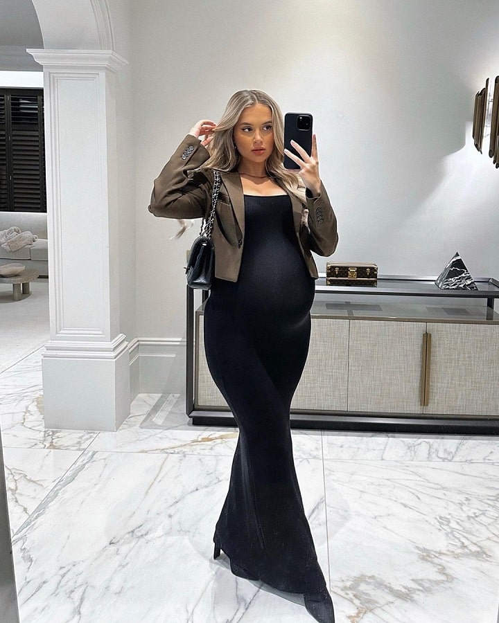 Molly-Mae Flaunts Baby Bump In Black Maxi Dress [Molly-Mae Hague | Instagram]