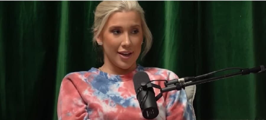 Savannah Chrisley [Unlocked | YouTube]