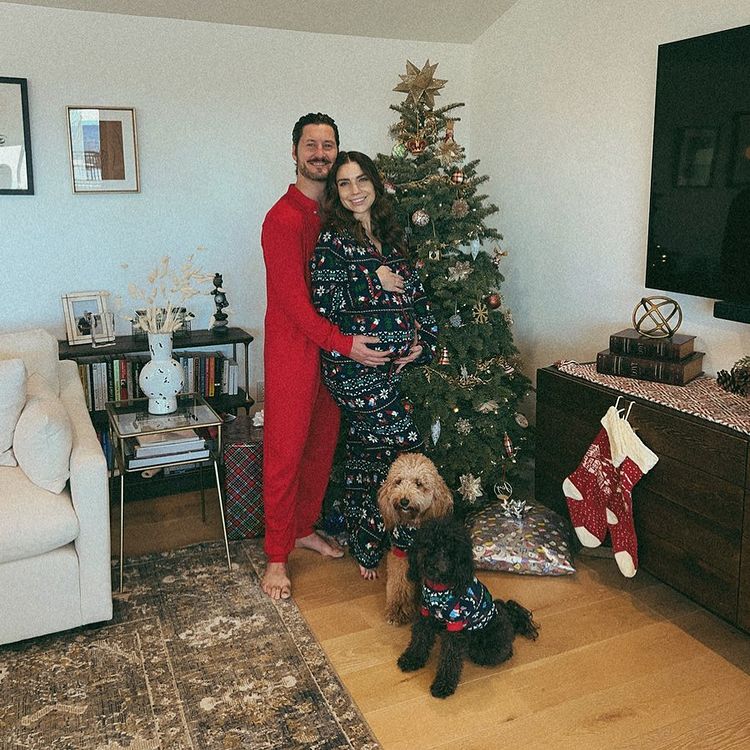 Jenna Johnson and Val Chmerkovskiy from Instagram