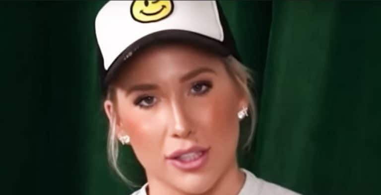 Wait, Does Savannah Chrisley Have A Ring On THAT Finger?