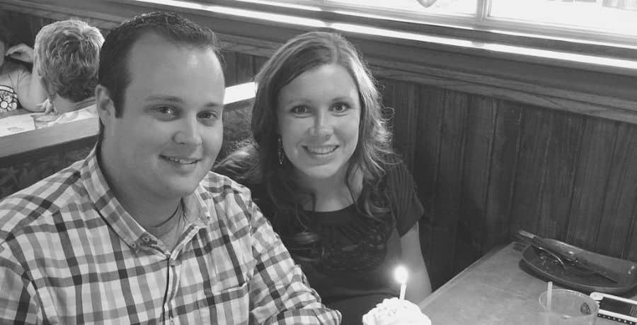 Josh Duggar Twitter - Anna Duggar