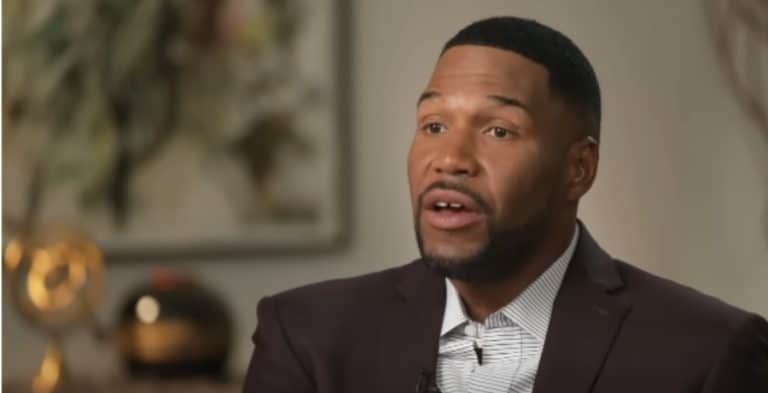 ‘GMA’ Viewers Agree This Color Looks GOOD On Michael Strahan