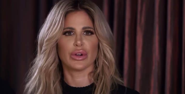 Kim Zolciak Resorts To Selling Shoes Off Kroy’s Feet For Cash