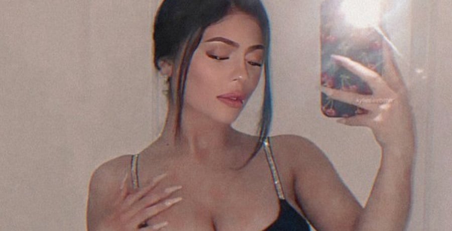 Kylie Jenner Wears Bodysuit [Source: Kylie Jenner - Instagram]