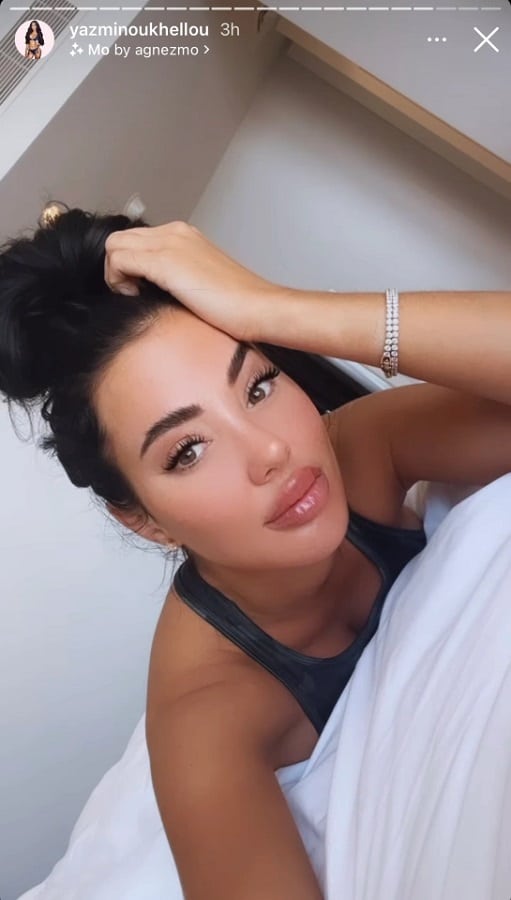 Yazmin Oukhellou In Bed [Source: Yazmin Oukhellou - Instagram Stories]