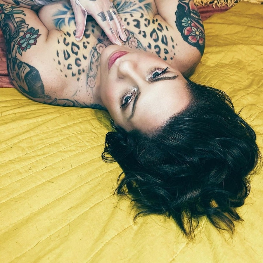 Danielle Colby Shows Off Tattoos [Source: Danielle Colby - Instagram]