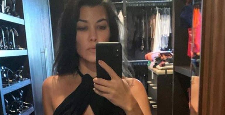 Kourtney Kardashian Ripped For Bathroom Feast: ‘Not A Vibe’