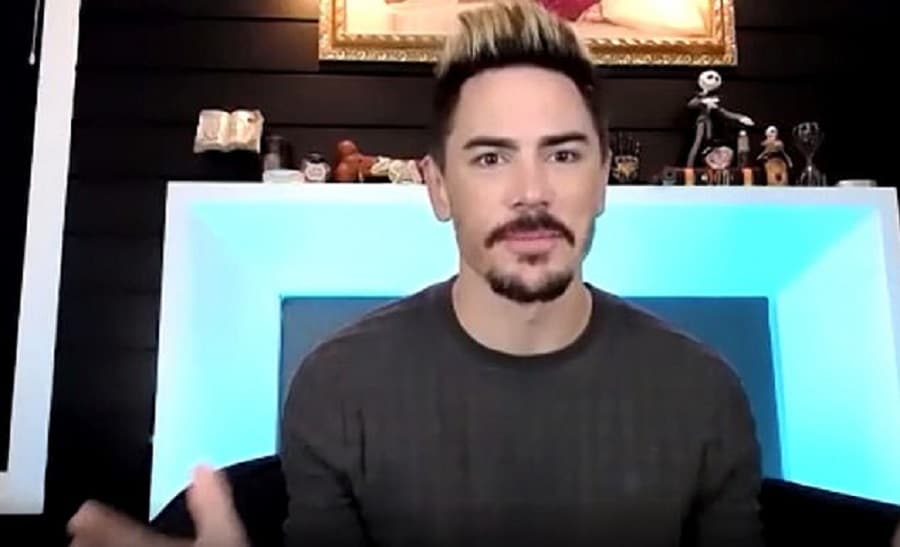 Tom Sandoval With Blonde Tips [Source: YouTube]