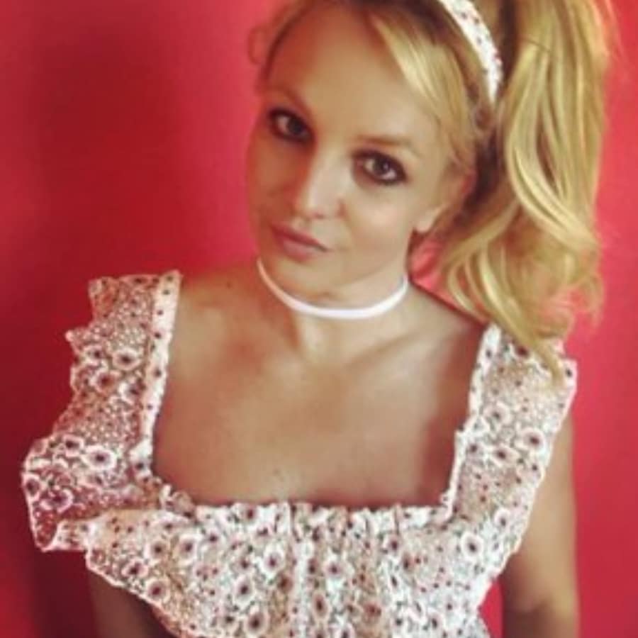 Britney Spears Wears Floral Print Top [Source: Britney Spears - Instagram]