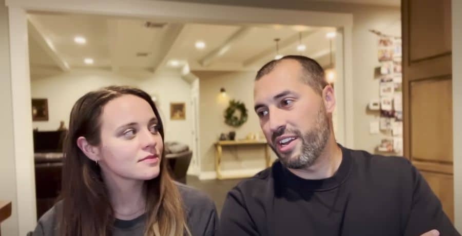 Jinger and Jeremy Vuolo - YouTube