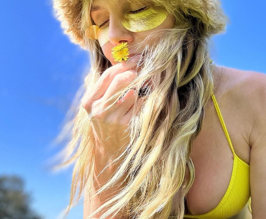 Heidi Klum Wears Yellow Bikini [Source: Heidi Klum - Instagram]