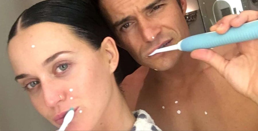 Katy Perry & Orlando Bloom Brush Their Teeth [Source: Katy Perry - Instagram]