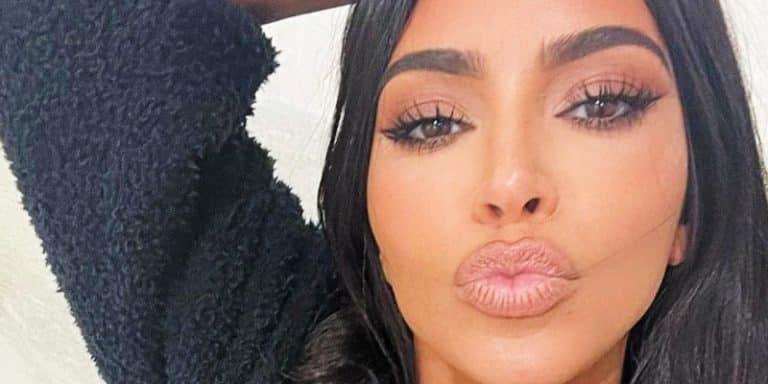 Kim Kardashian Accidentally Chops Off Finger
