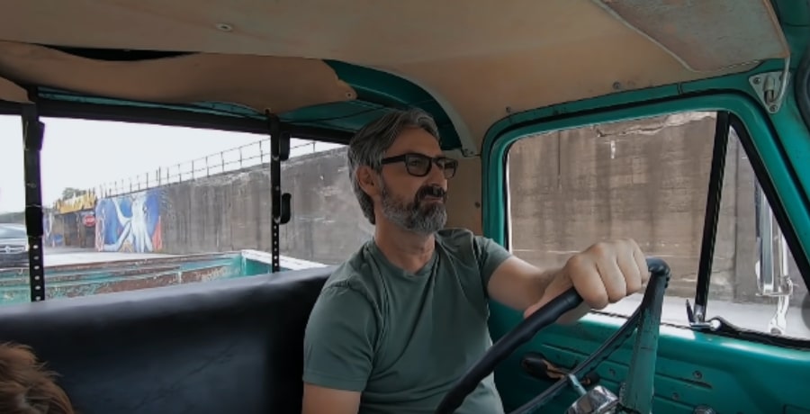 Mike Wolfe Drives His Truck [Source: YouTube]