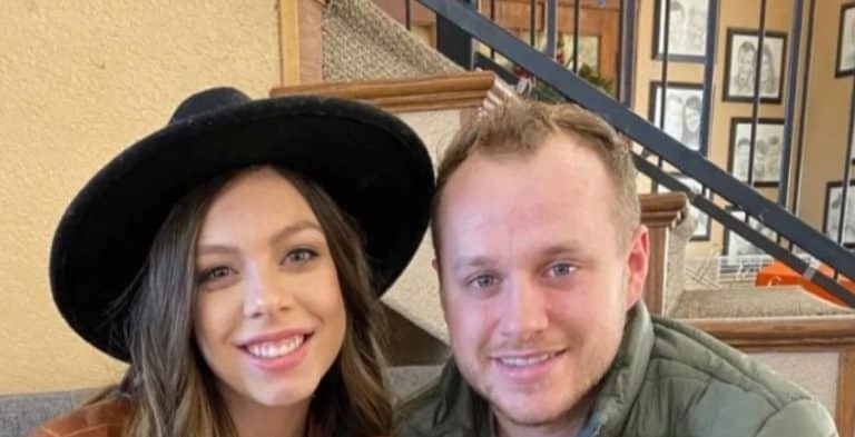 Lauren Duggar Busted With Baby Bump In Rare New Picture?
