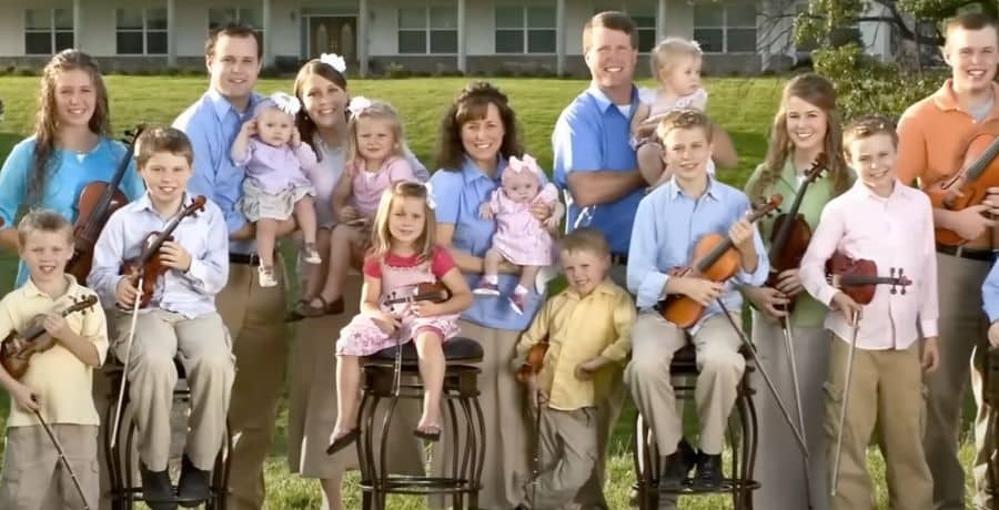 Jim Bob and Michelle Duggar - Duggar docuseries - YouTube