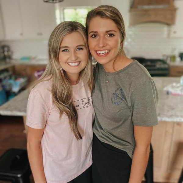 Kendra Duggar - Elizabeth Bontrager Instagram