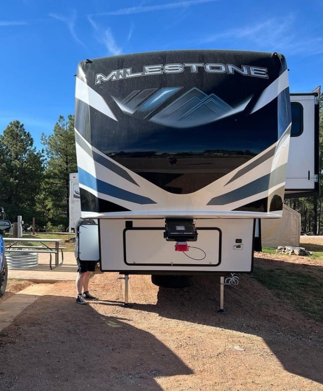 Janelle Brown's RV from Instagram, Sister Wives