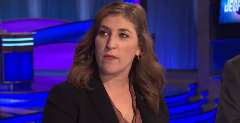 Mayim Bialik Leaves 'Jeopardy' Before Season 39 Ends