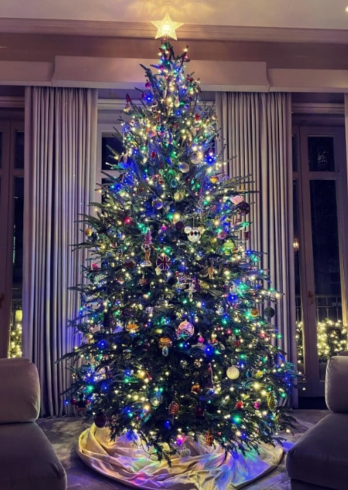 Kelly Ripa's Christmas tree from Instagram