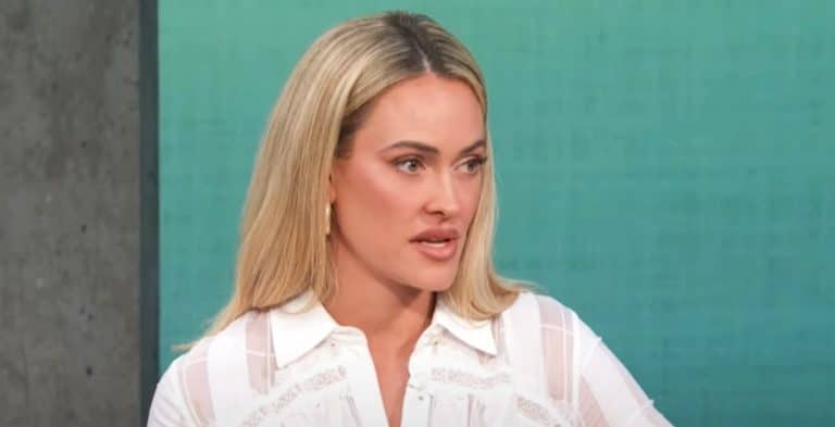 Pregnant Peta Murgatroyd Poses Nude In Glowing New Snap