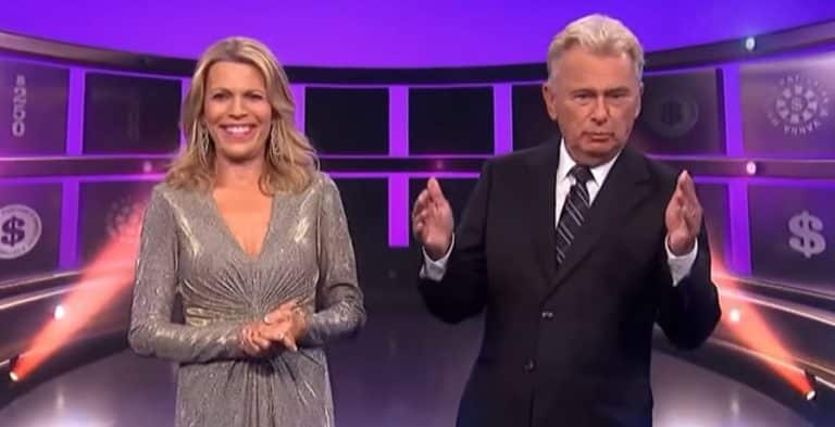 Vanna White In Talks To Stay On ‘Wheel Of Fortune’