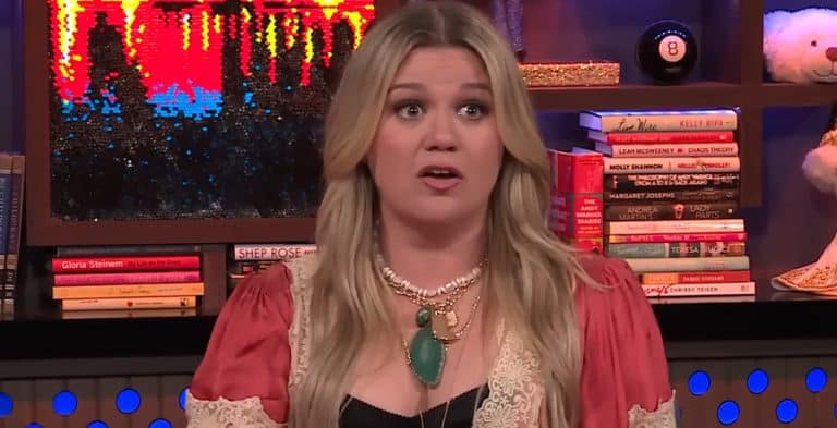 Kelly Clarkson Breaks Silence On Production Drama