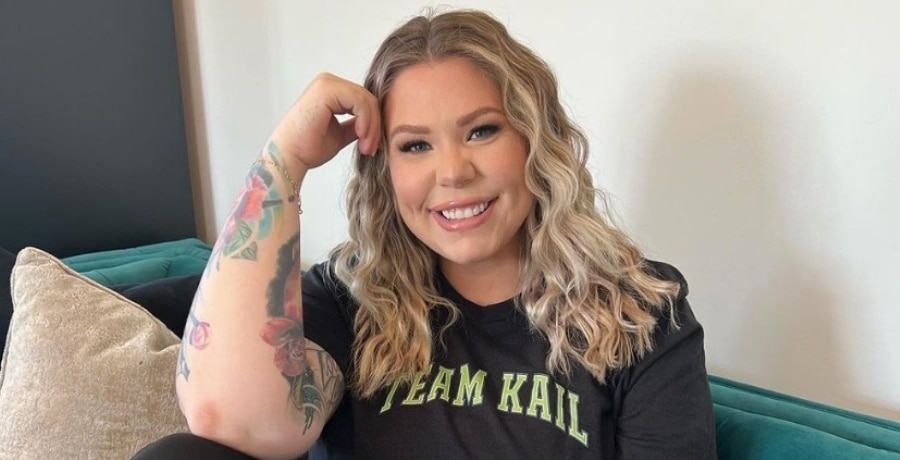 Kailyn Lowry from Teen Mom posing for the camera with huge smile - YouTube