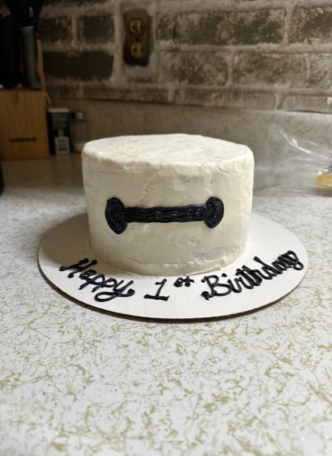 Glenn Halterman birthday cake from Amy Halterman's TikTok