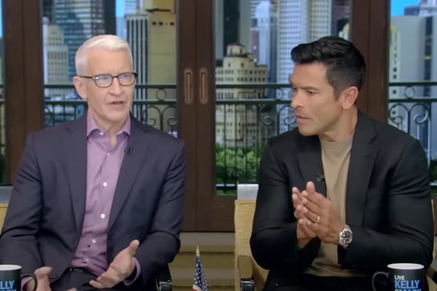 Anderson Cooper - Mark Consuelos - Live with Kelly, YouTube