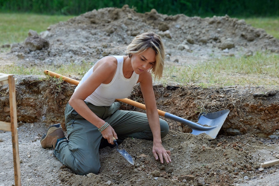 Photo: Arielle Kebbel Credit: ©2023 Hallmark Media/Photographer: Courtesy Johnson Production Group